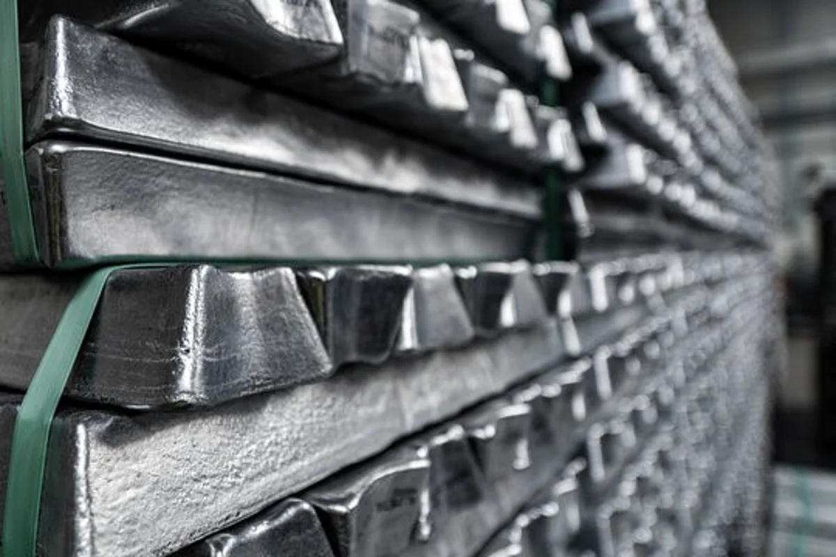 China’s SMM A00 aluminium ingot price displays 3.76% Q-o-Q hike; High purity aluminium price gains RMB100/t