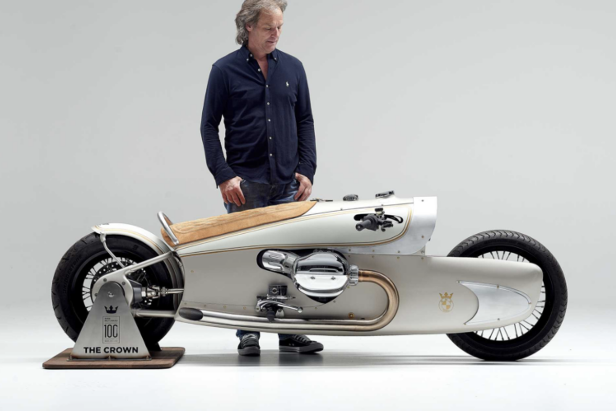Kingston Custom's BMW R 18: The Crown is carved from a 2mm thick aluminium sheet