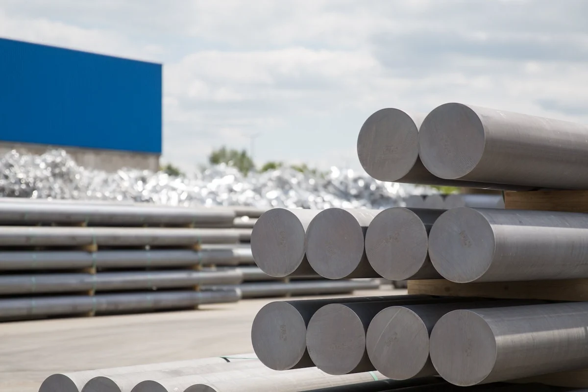 Aluminium billet inventories in China ascend by 15,600 tonnes to 157,700 tonnes