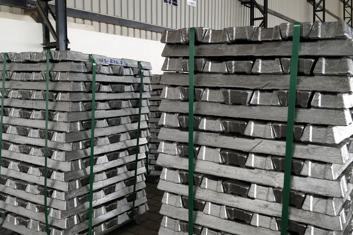 China’s A00 aluminium ingot price marks M-o-M fall of RMB260/t owing to weaker metal consumption