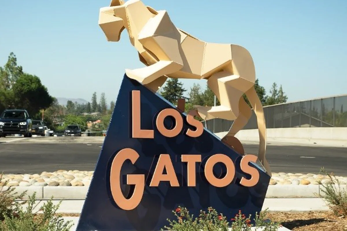 Three more El Gato Gateway aluminium sculptures to be installed in Los Gatos