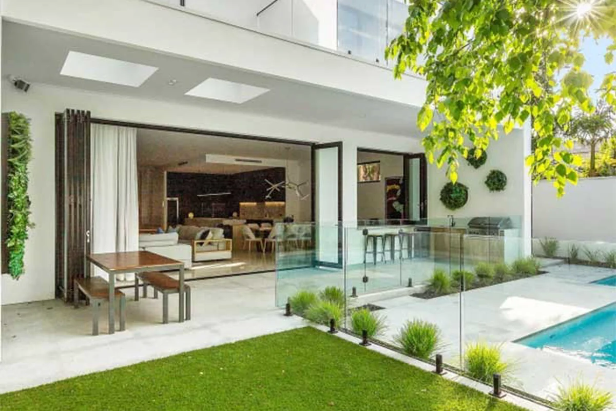 Capral Aluminium doors and windows complete Anthony Karlovic’s Melbourne home