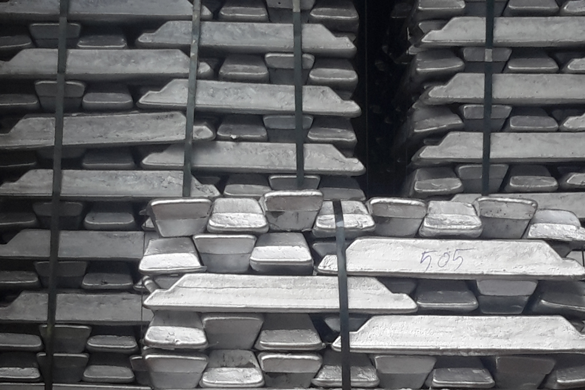 Primary aluminium inventories in China accumulate 15000 tonnes over a week to 1.248 million tonnes