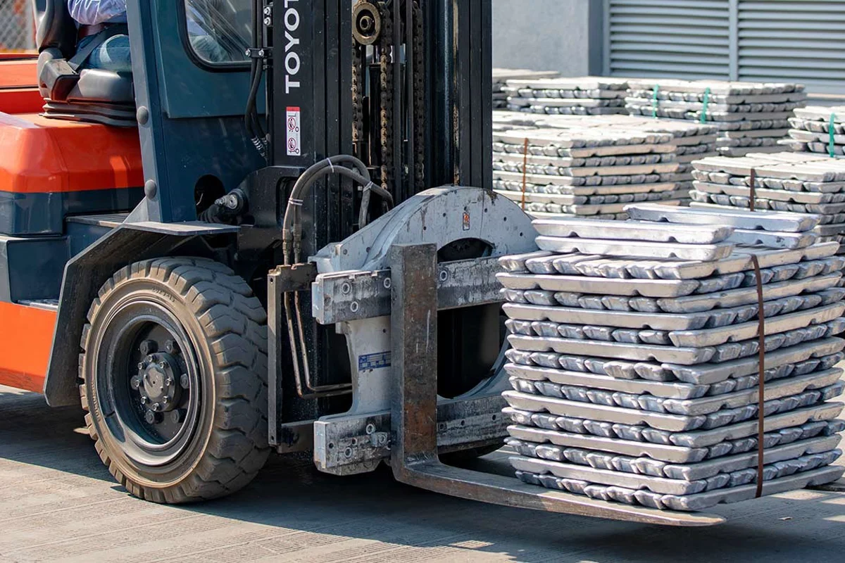 A00 aluminium ingot price in China falls by RMB110/t W-o-W on Feb 17; Low carbon aluminium price moves up to RMB 19,046/t