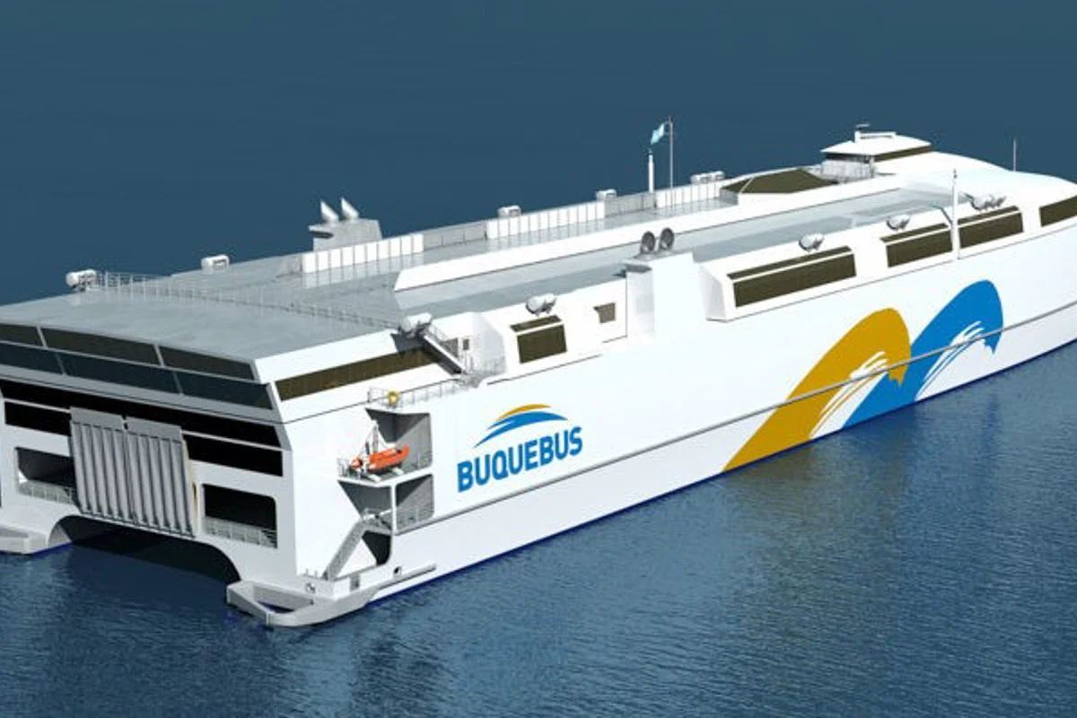 World’s largest aluminium catamaran in discussion to switch from LNG to battery-electric system