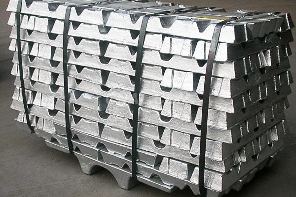 Alumina spot price in China floats up by RMB1/t; China’s A00 aluminium ingot price sheds RMB30/t