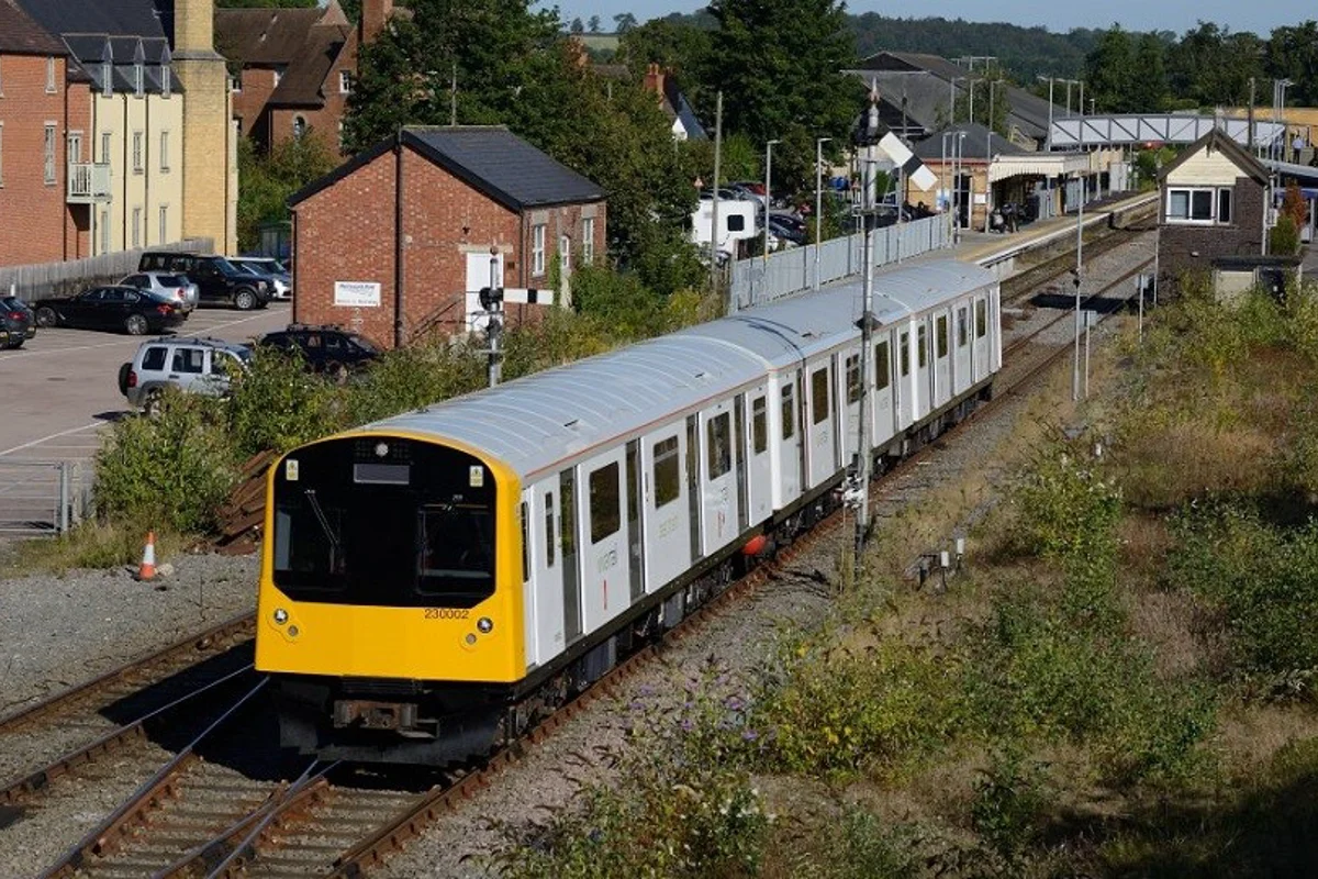 Vivarail wishes to find new administrators for running aluminium train resuscitation business