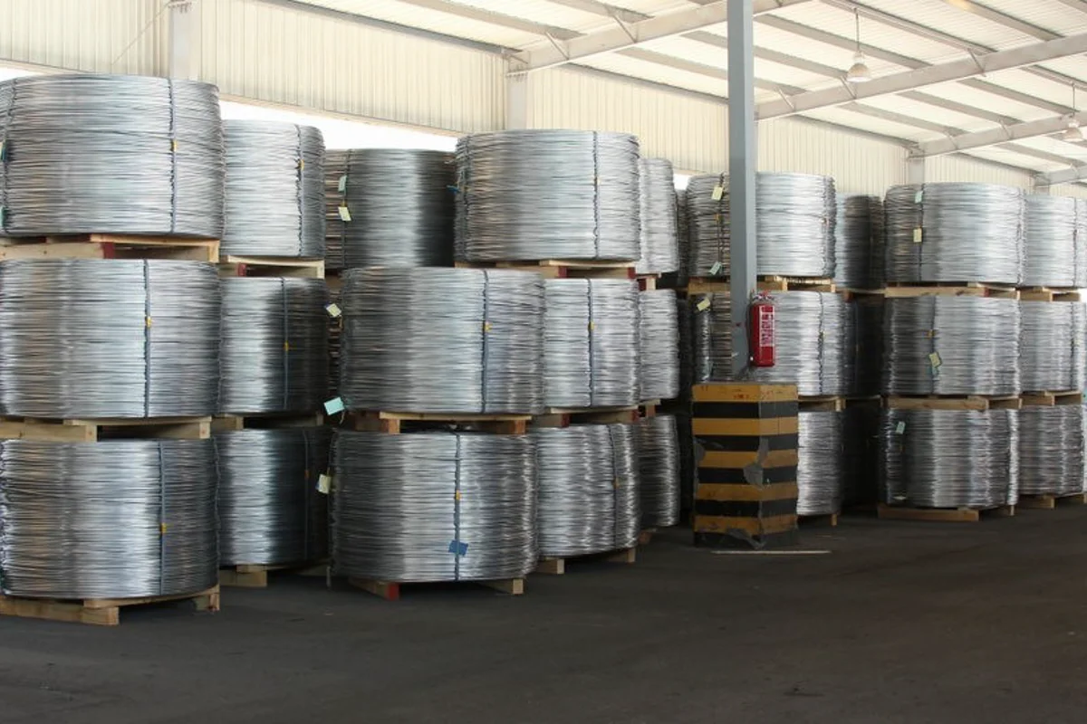 Hindalco’s aluminium wire rod and billet prices experience a cut of INR2,000/t on November 25