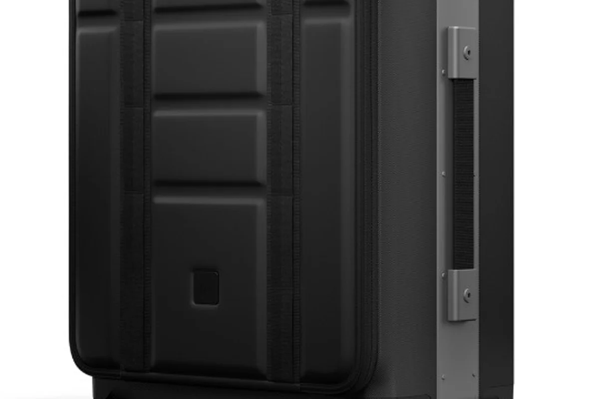 Ramverk Pro Luggage collection from Db showcases sturdy aluminium frame