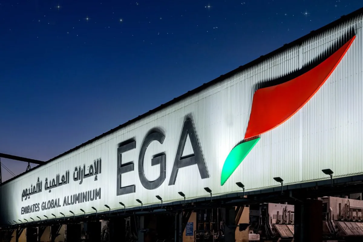 Emirates Global Aluminium welcomes the Chinese Ambassador to Jebel Ali site