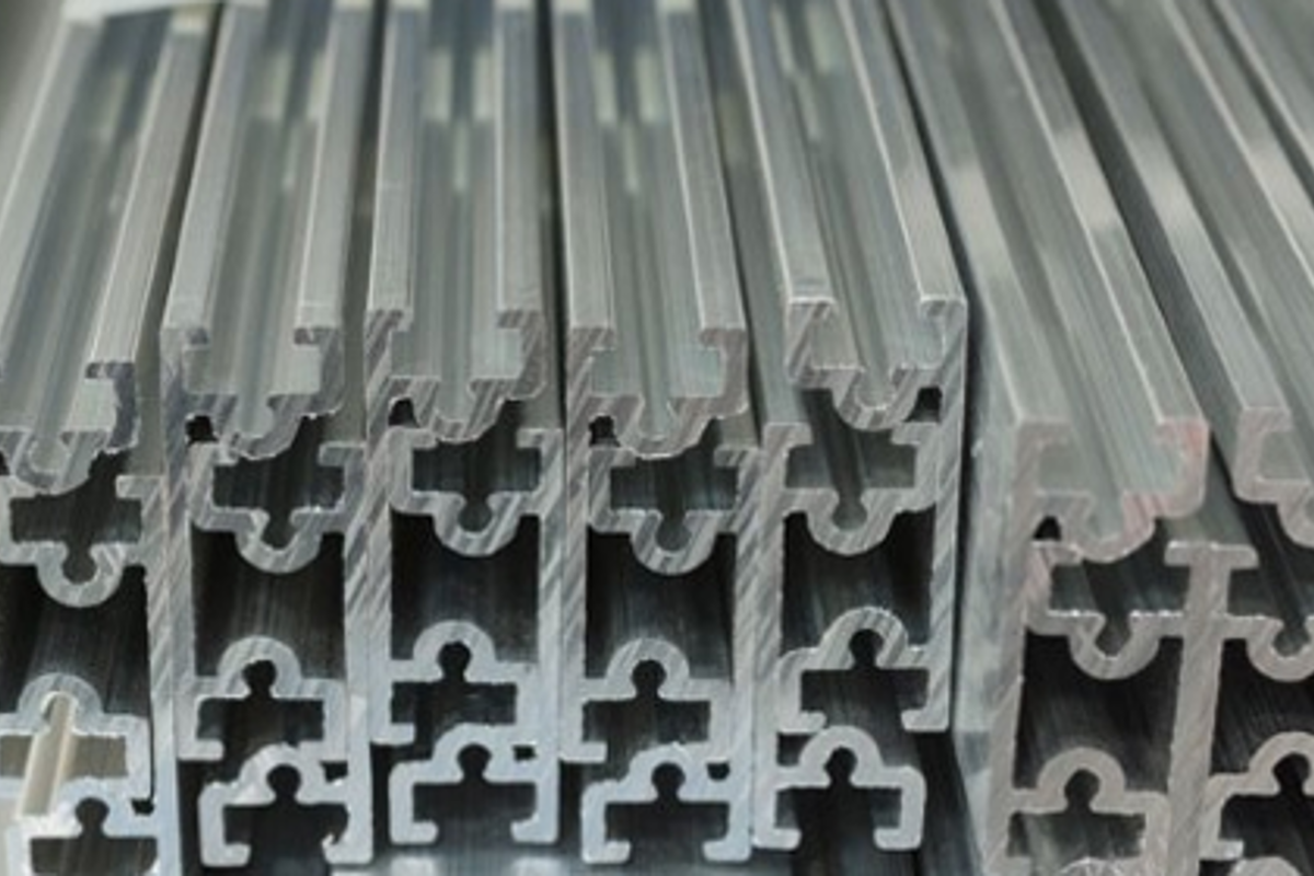 AEC supports U.S. extruders in USITC hearing against section 232 and 301 tariffs