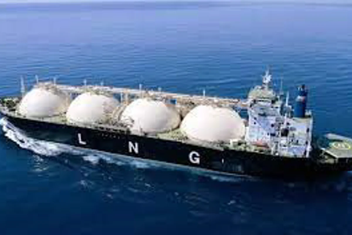 Bauxite kingdom Guinea gets new LNG infrastructure to develop its mining sector