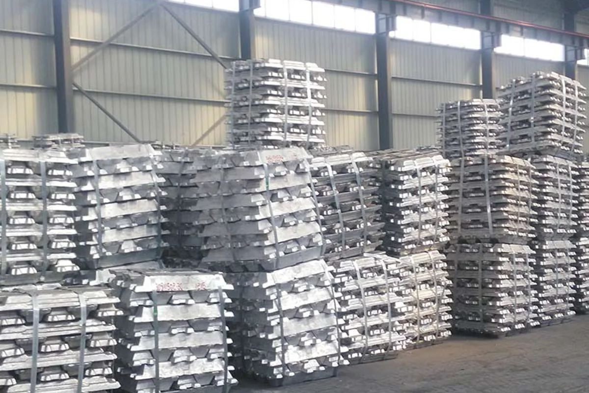 Alumina price drops by RMB2/t after a restraint; A00 aluminium ingot price extends decline to RMB20400/t