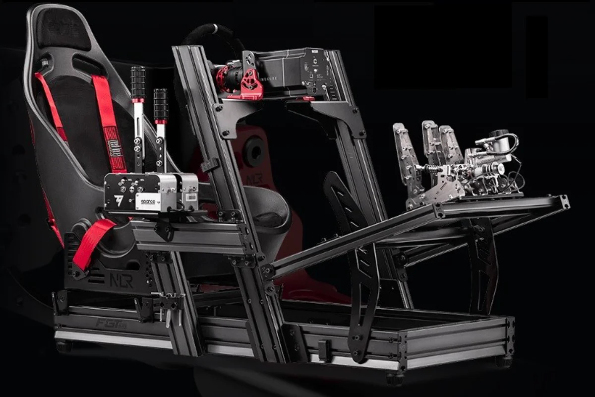 Aluminium featured GTElite sim racing cockpit ensures peripheral flexibility