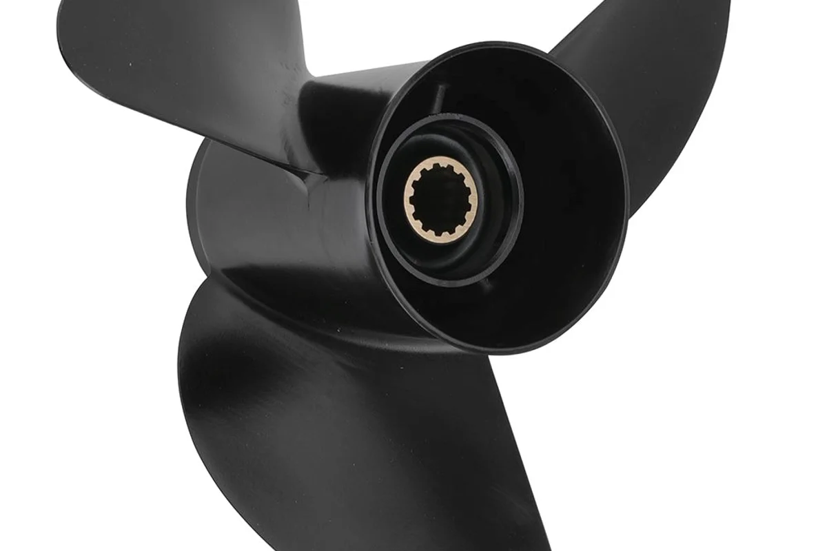 Yamaha marine motors get stainless steel and aluminium outboard propellers from Vifprop