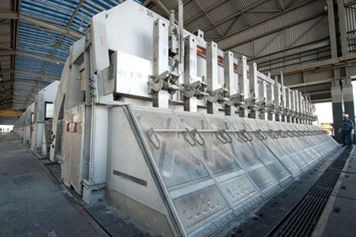 Inalum to improve its aluminium smelting furnace technology; seeks support from three EPC companies