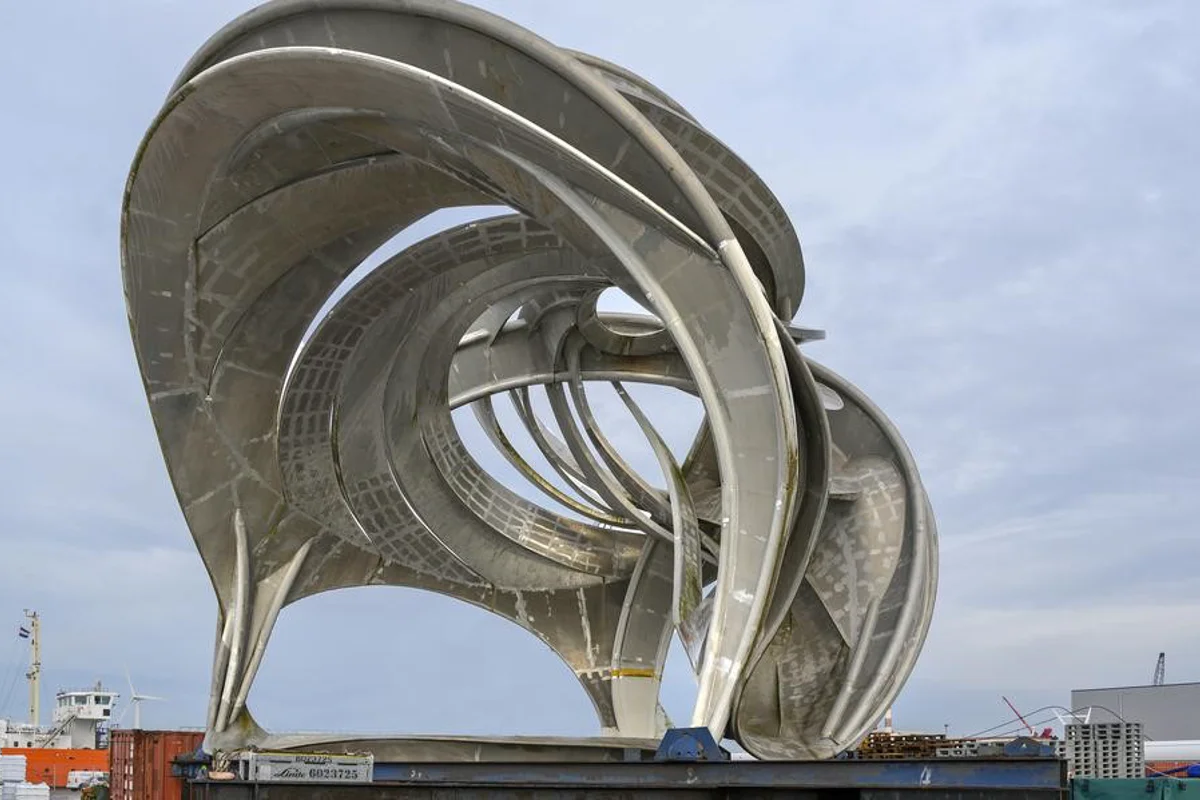 American artist Frank Stella’s Aluminum sphere will be located in Harlingen