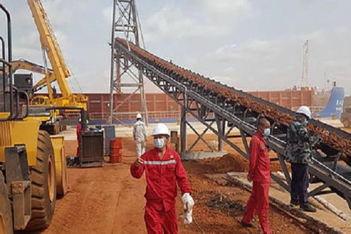 AGB2A, Sunda Mining inks an agreement for 20 million tonnes of Bauxite exploitation