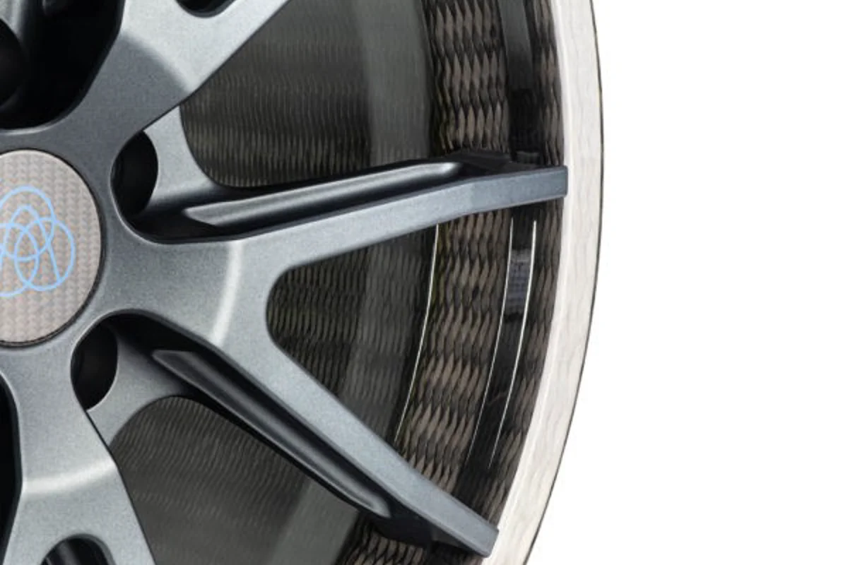 CFRP-Aluminium hybrid wheel is set for series production, developed by Thyssenkrupp Carbon Components and the Hyundai Motor Europe Technical Center