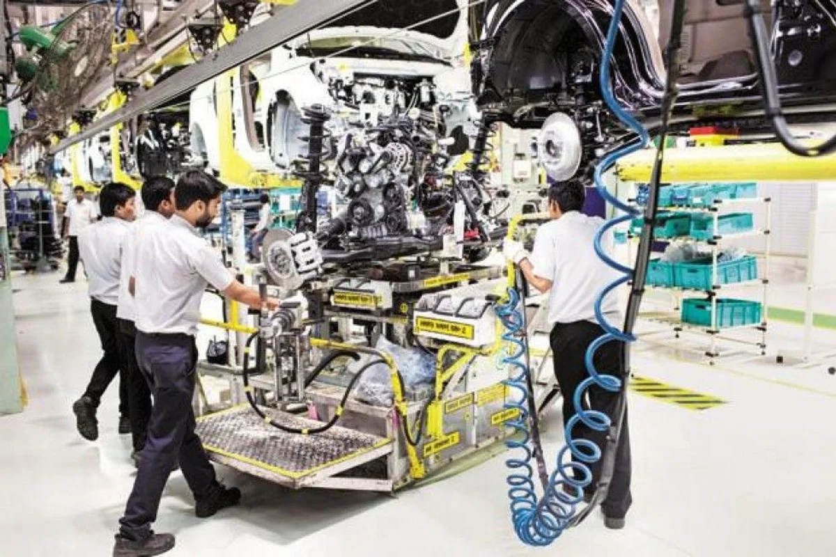 Indian auto comp industry must upskill employees to ensure smooth transition to electric vehicles: Amitabh Kant