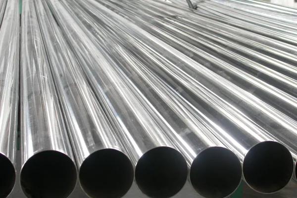 China’s unwrought aluminium and aluminium semis exports increase by 5.5% in July after months of downfall