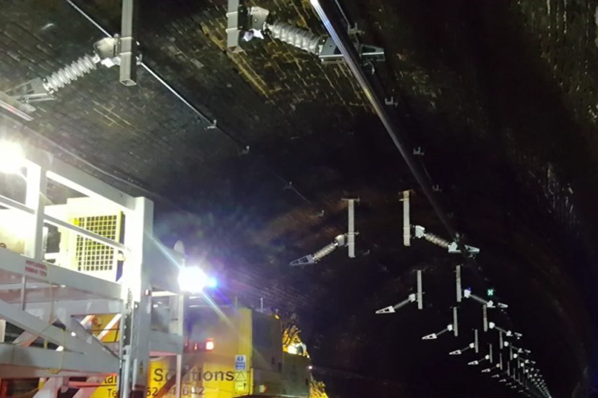 The England and Wales railway connector Severn Tunnel’s electrification concludes plying Aluminium contact wires