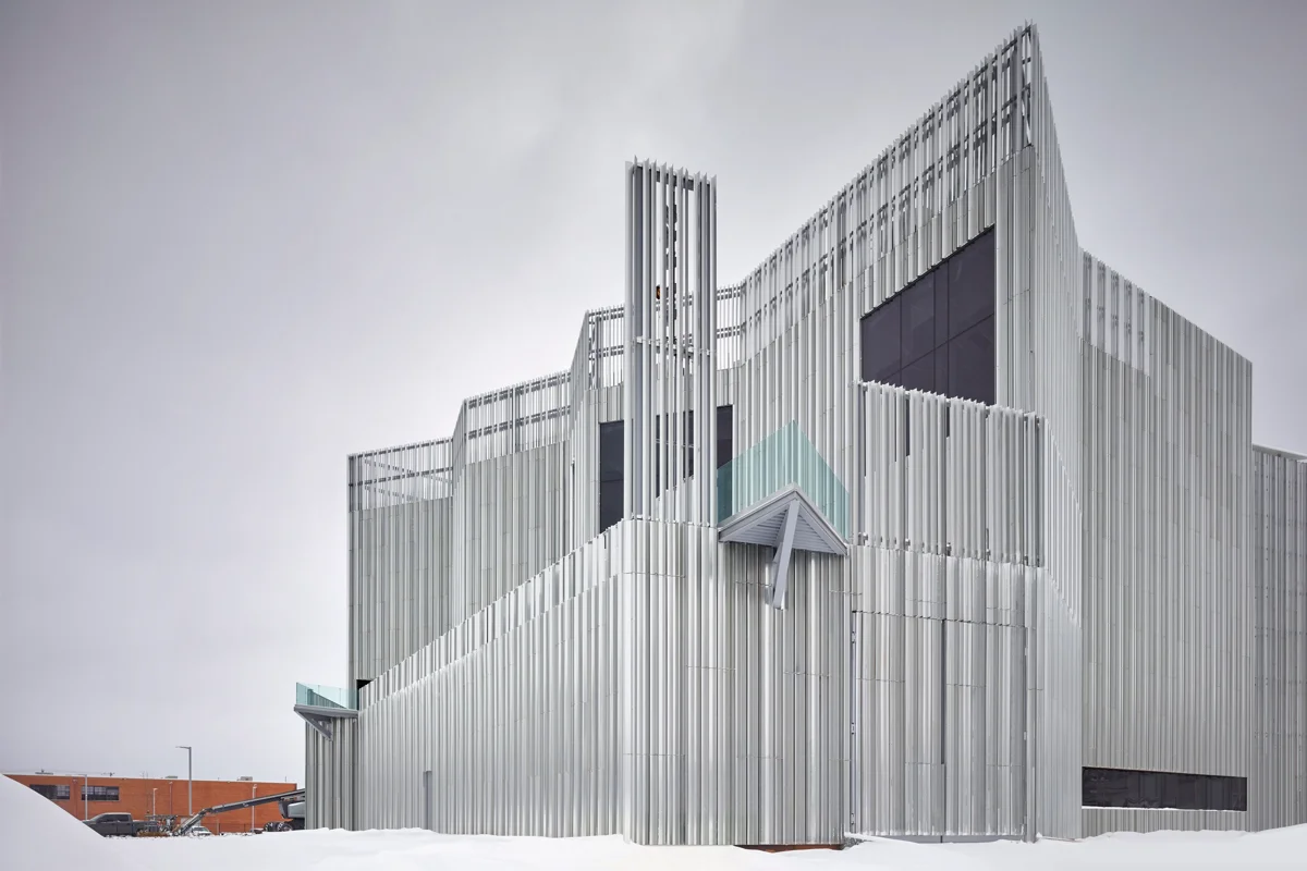 A new building for Oklohoma Contemporary Art Centre is designed with extruded aluminium fins