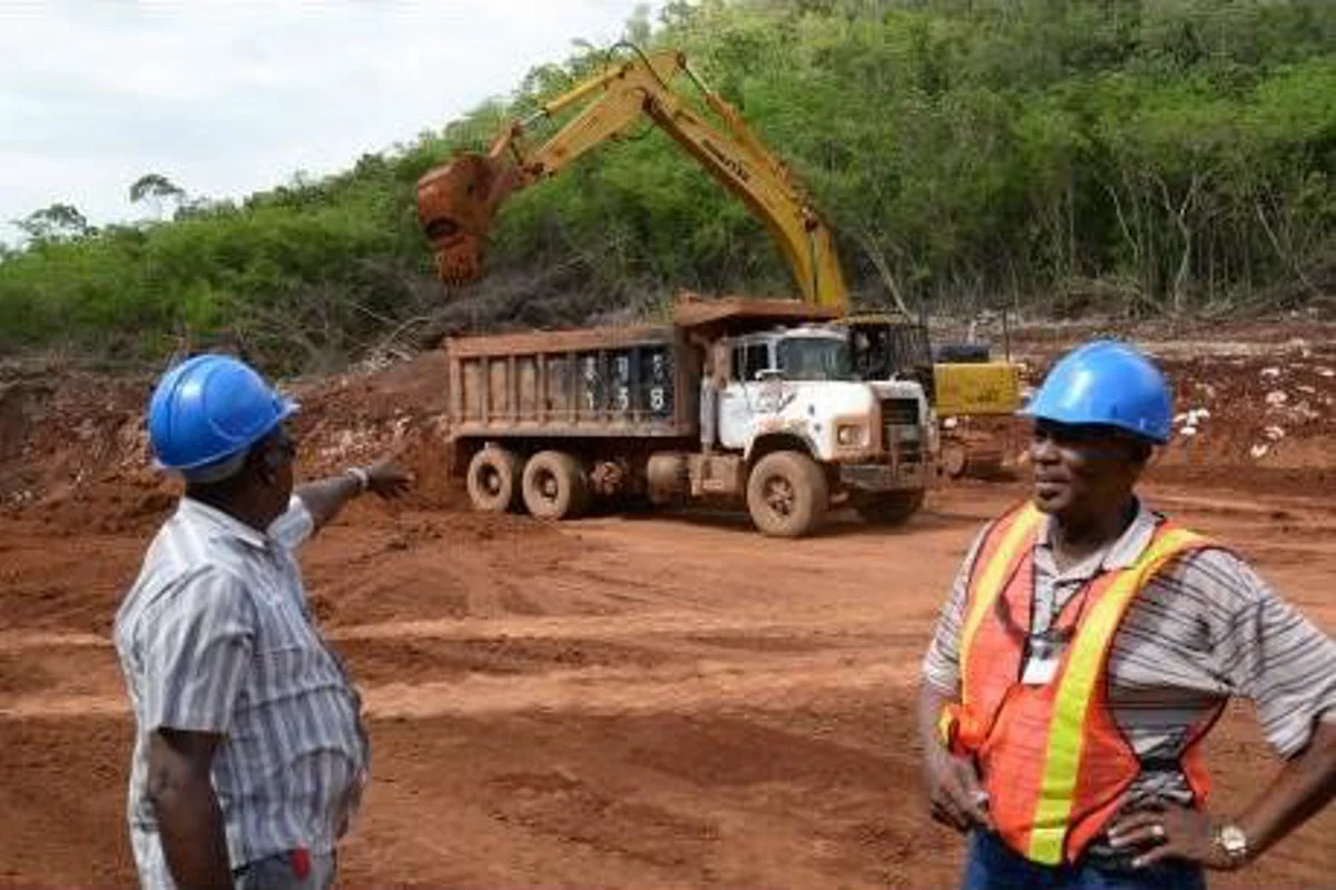 Noranda Bauxite confirms 3.8 million tonnes export in 2019, showers positive update