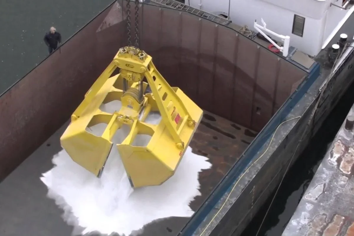 Rio Tinto and Hydro complete the first ever paperless trade in the alumina via CargoDocs solution