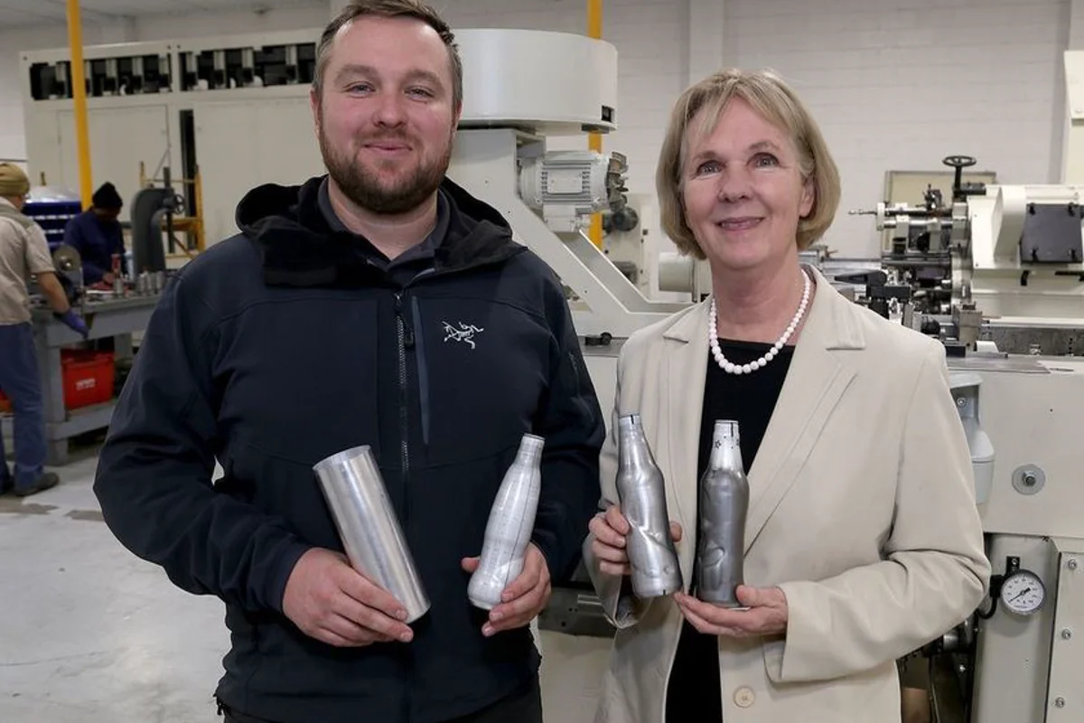 Montreal's Kingston Automation Technology modernizes aluminium bottles for better recyclability and convenience