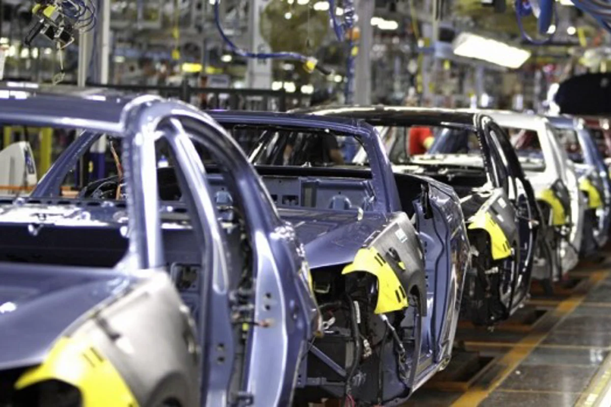 Japanese foreign minister optimistic about bilateral talks with the U.S.; automakers concerned over tariffs