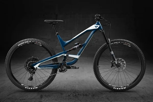 YT introduces limited edition of CAPRA 29 with raw aluminium finish