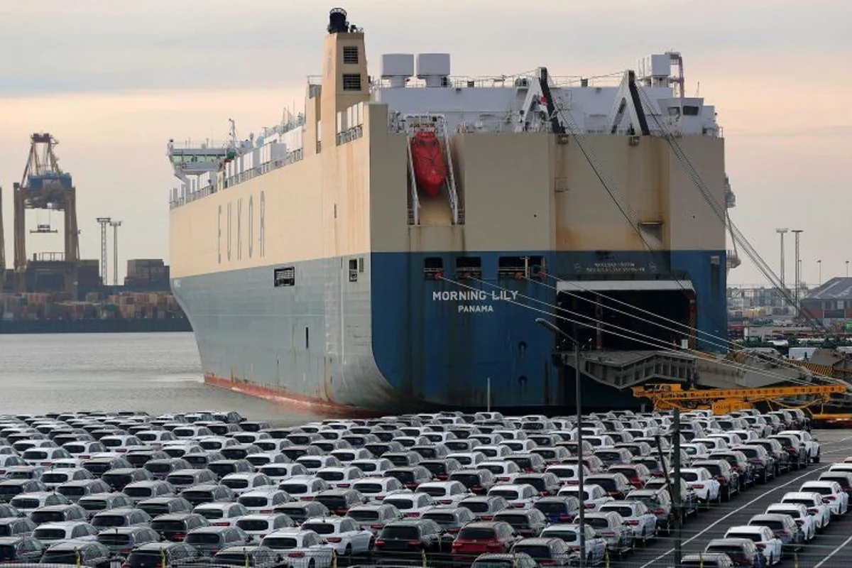 European Central Bank says EU would see limited loss from U.S. car tariffs; global trades to see a decline