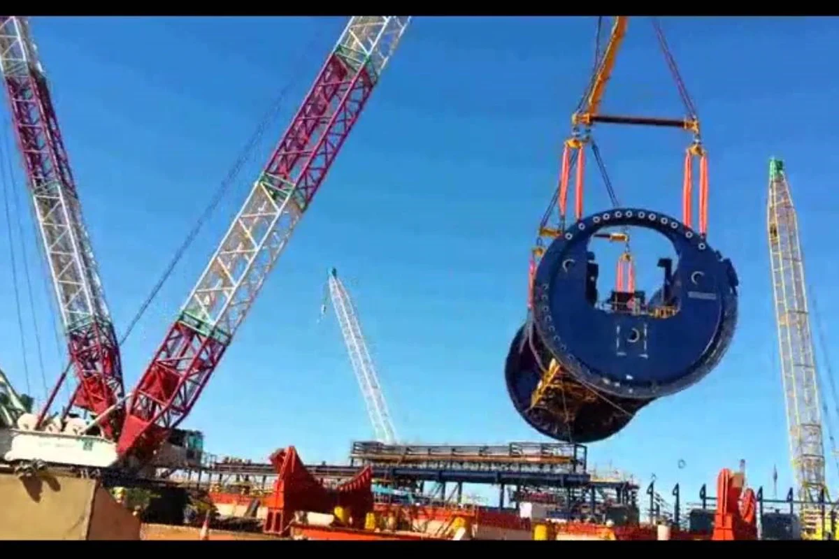 Fluor sets 450 tonnes rotating assembly at GAC’s bauxite mine project