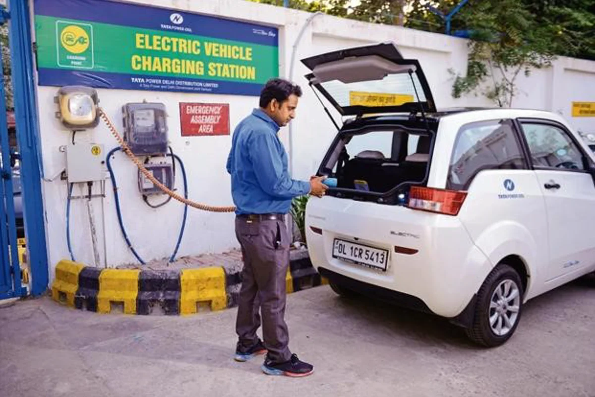 NDMC to open 25 electric vehicle charging stations in Delhi in March