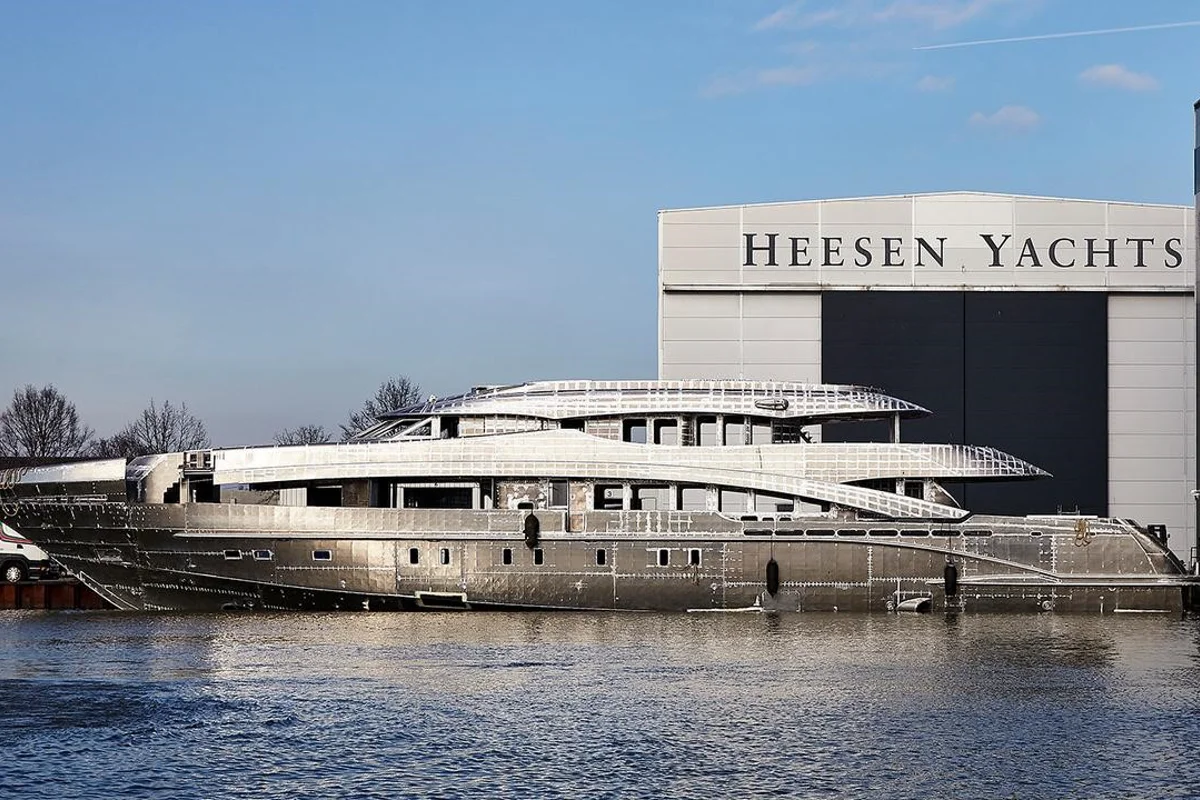 Heesen sells seventh iteration of its 5000 Aluminium class boat Project Aster