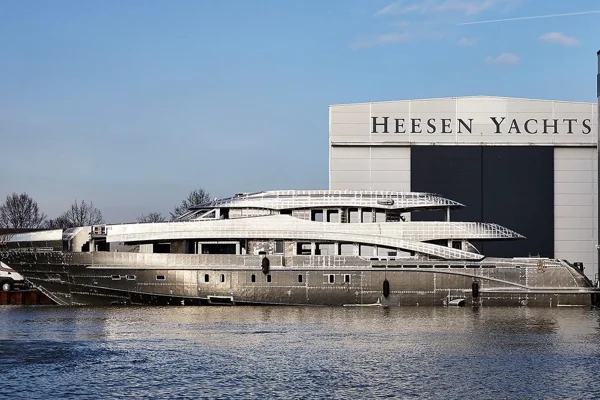 Heesen sells seventh iteration of its 5000 Aluminium class boat Project Aster