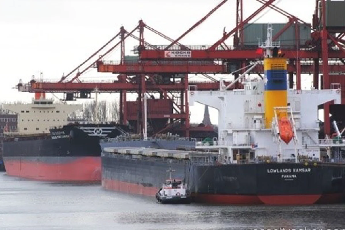 Kamsar port gets overcrowded; bauxite cargo freight rates to Spain drop to 21-week low