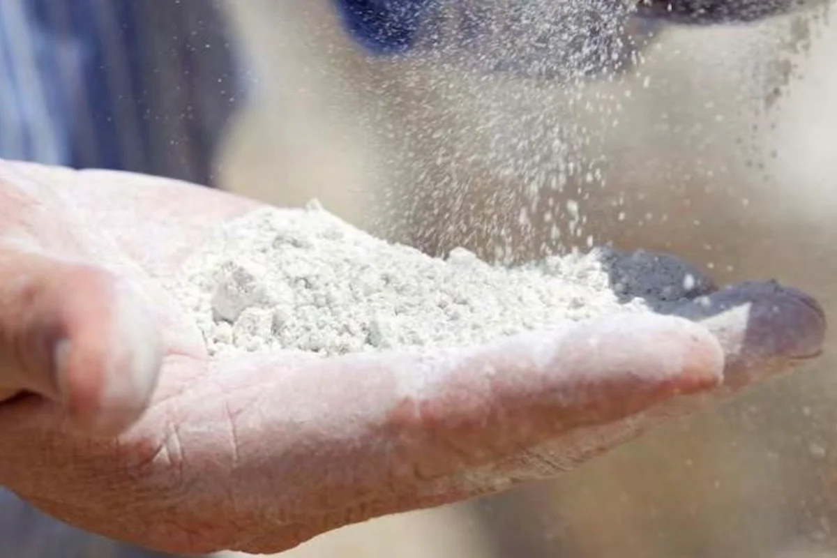 Iceland tops the importer list of alumina from China in October