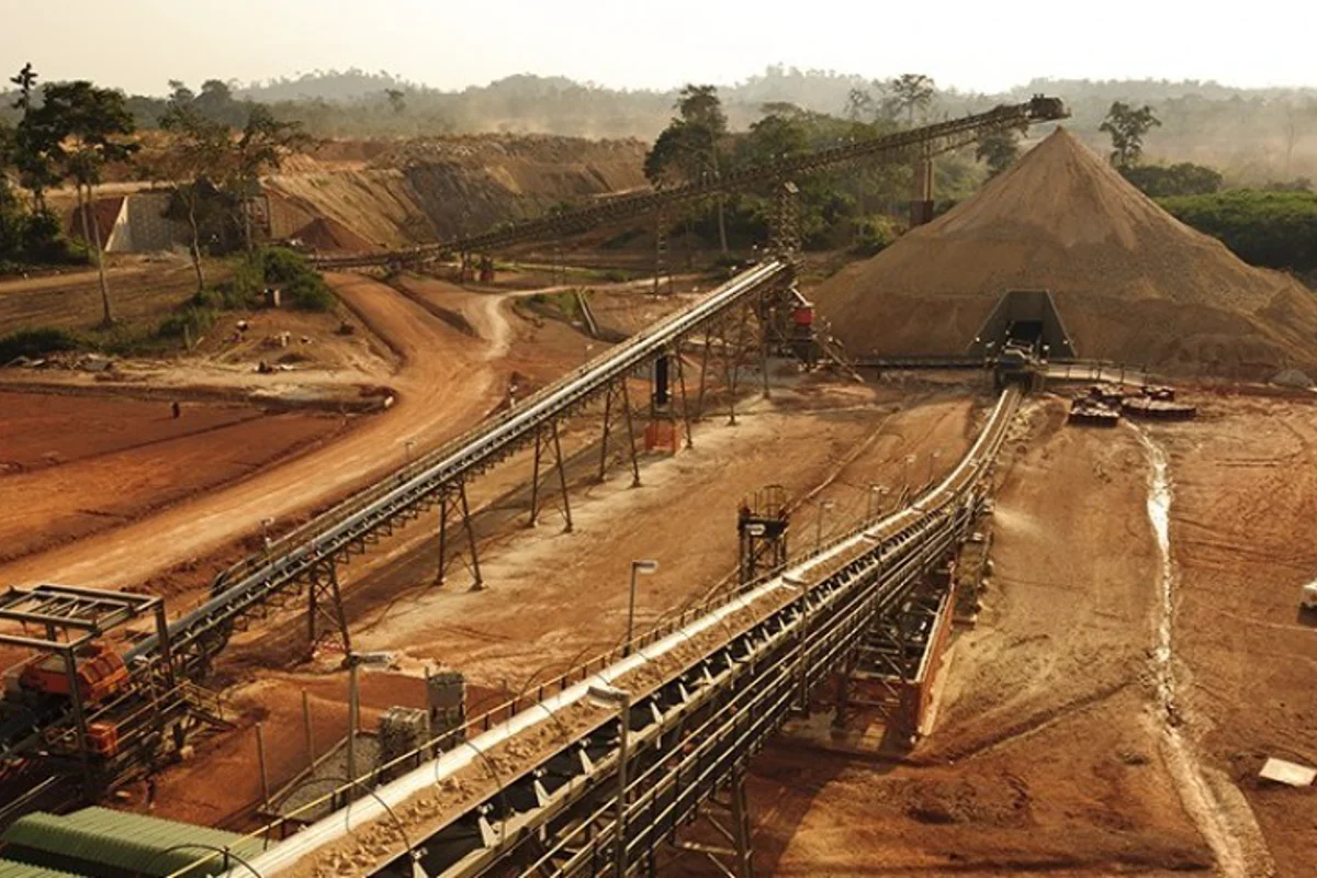 SMB to build US$ 1.2 billion railway to link its bauxite mining area with Dapilon port