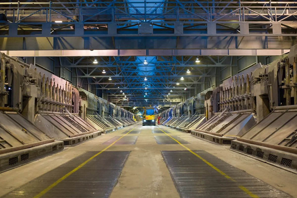 Norsk Hydro takes final build decision on upgrading its Husnes line