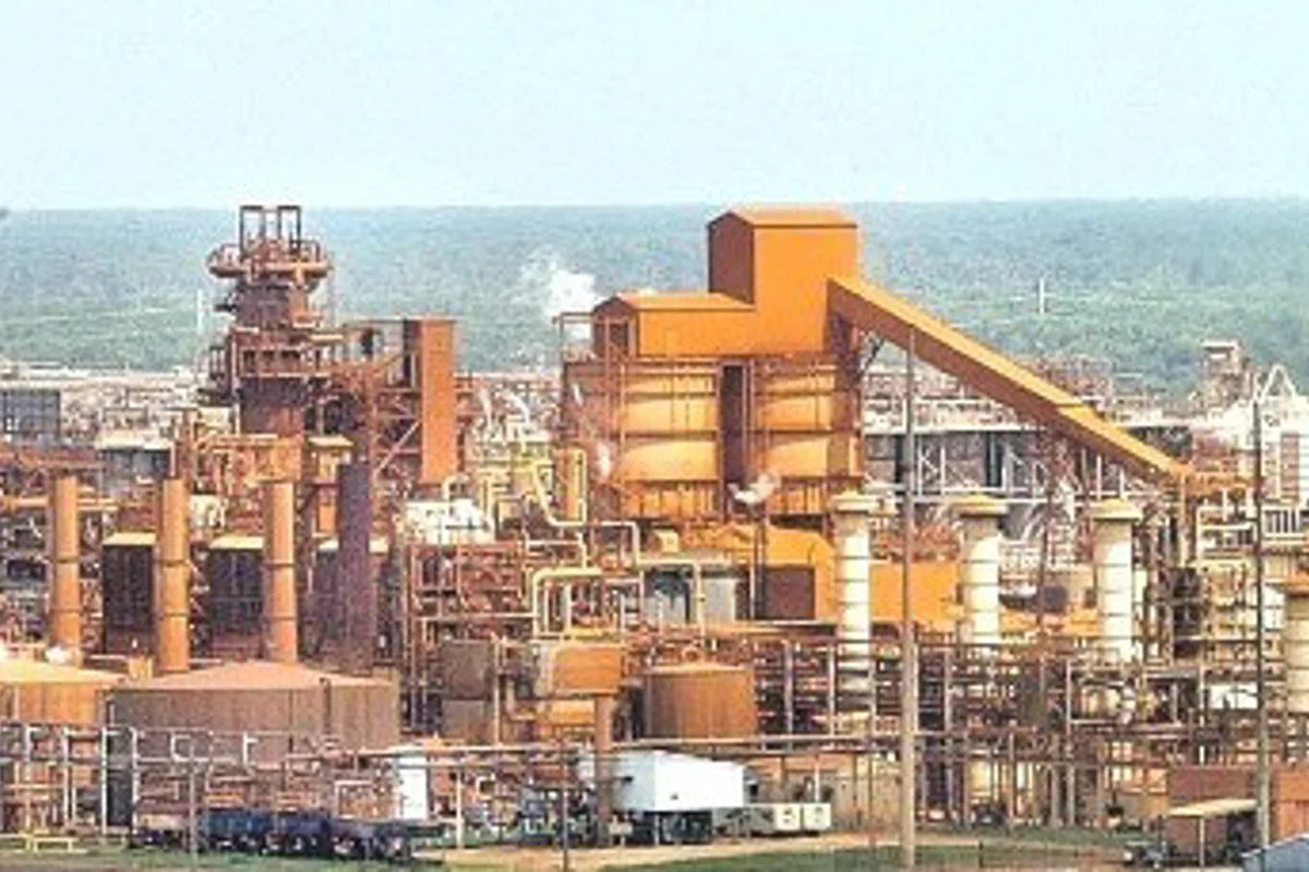 Jamaica Government signs new bauxite mining agreements with New Day Aluminium