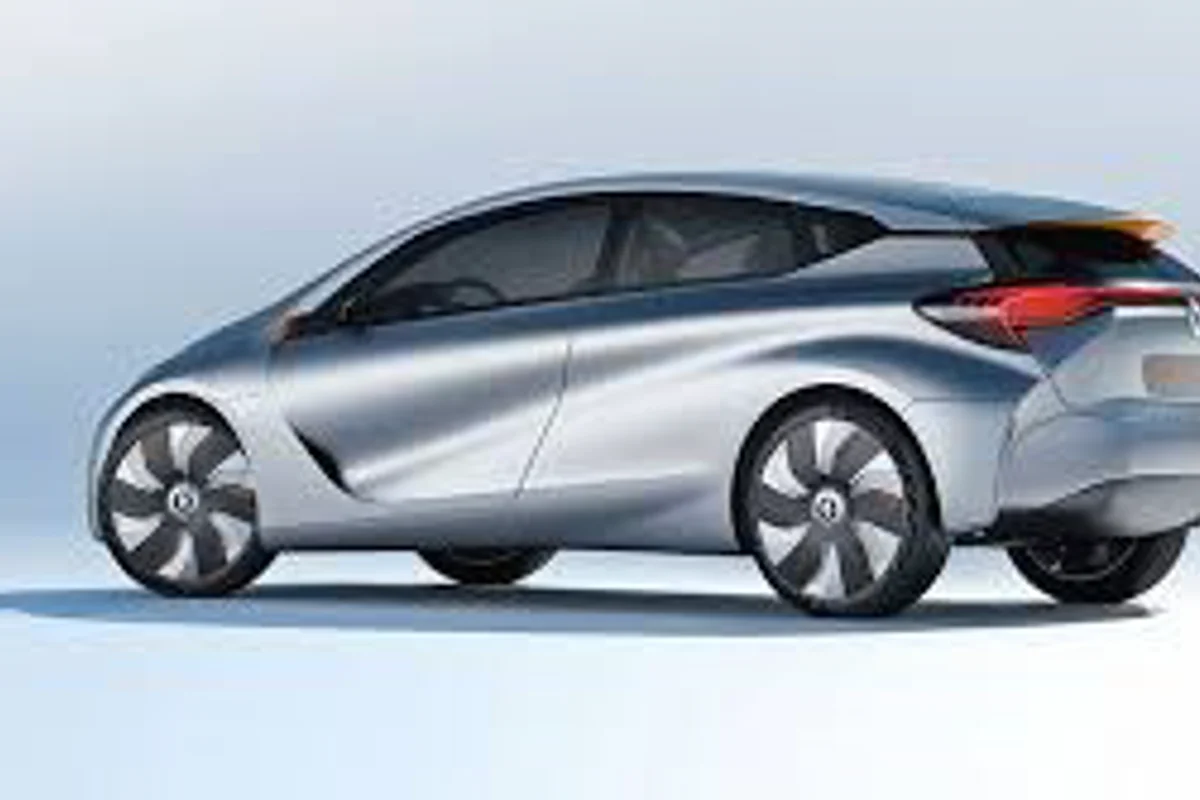 New electric vehicle sales in China soar 30% MoM and 142% YoY