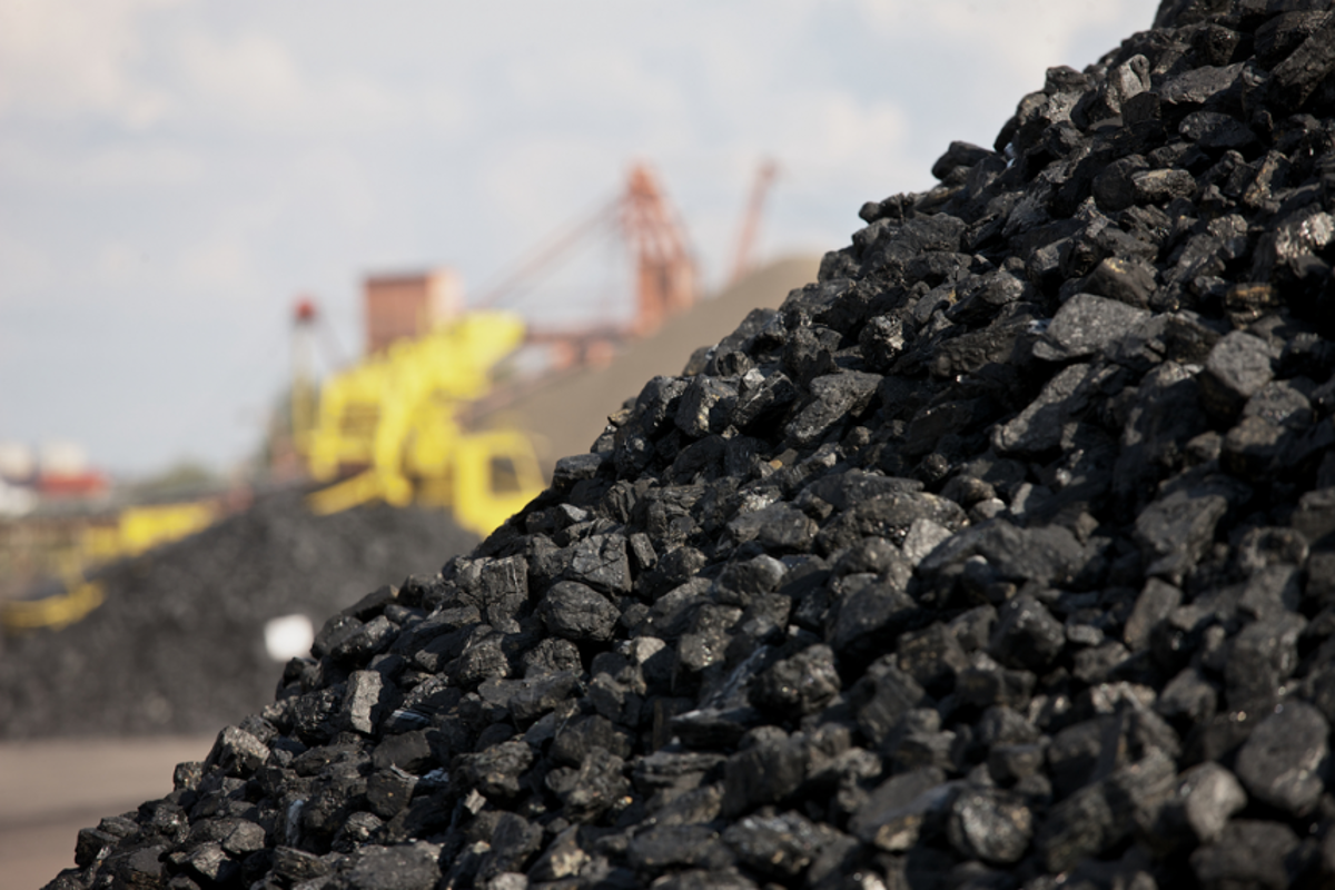 Rio Tinto completes the sale of Winchester South for $200 million