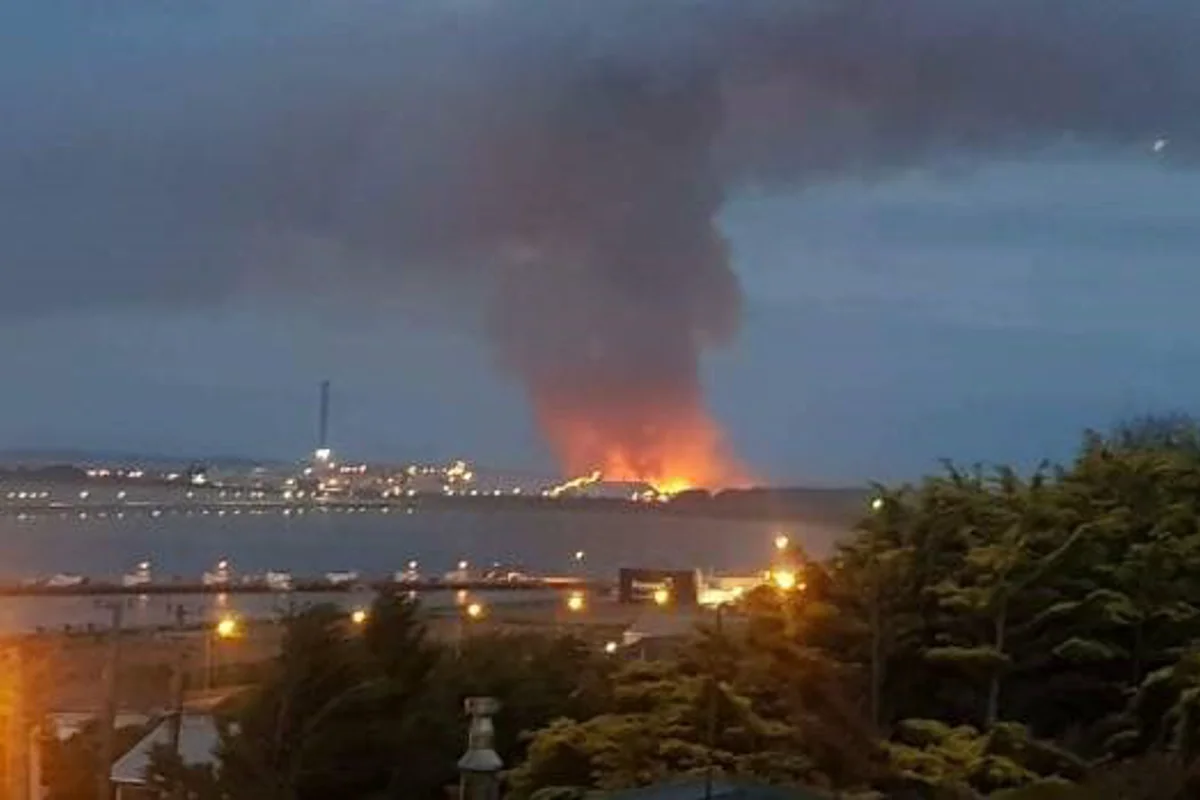 Fire threatens power to Tiwai Point aluminium smelter