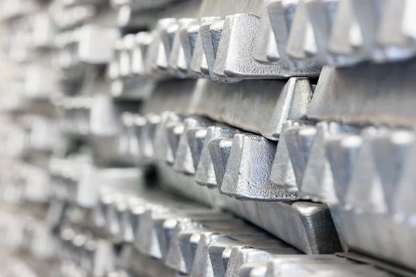 China- the biggest trigger in global aluminium output dip in November