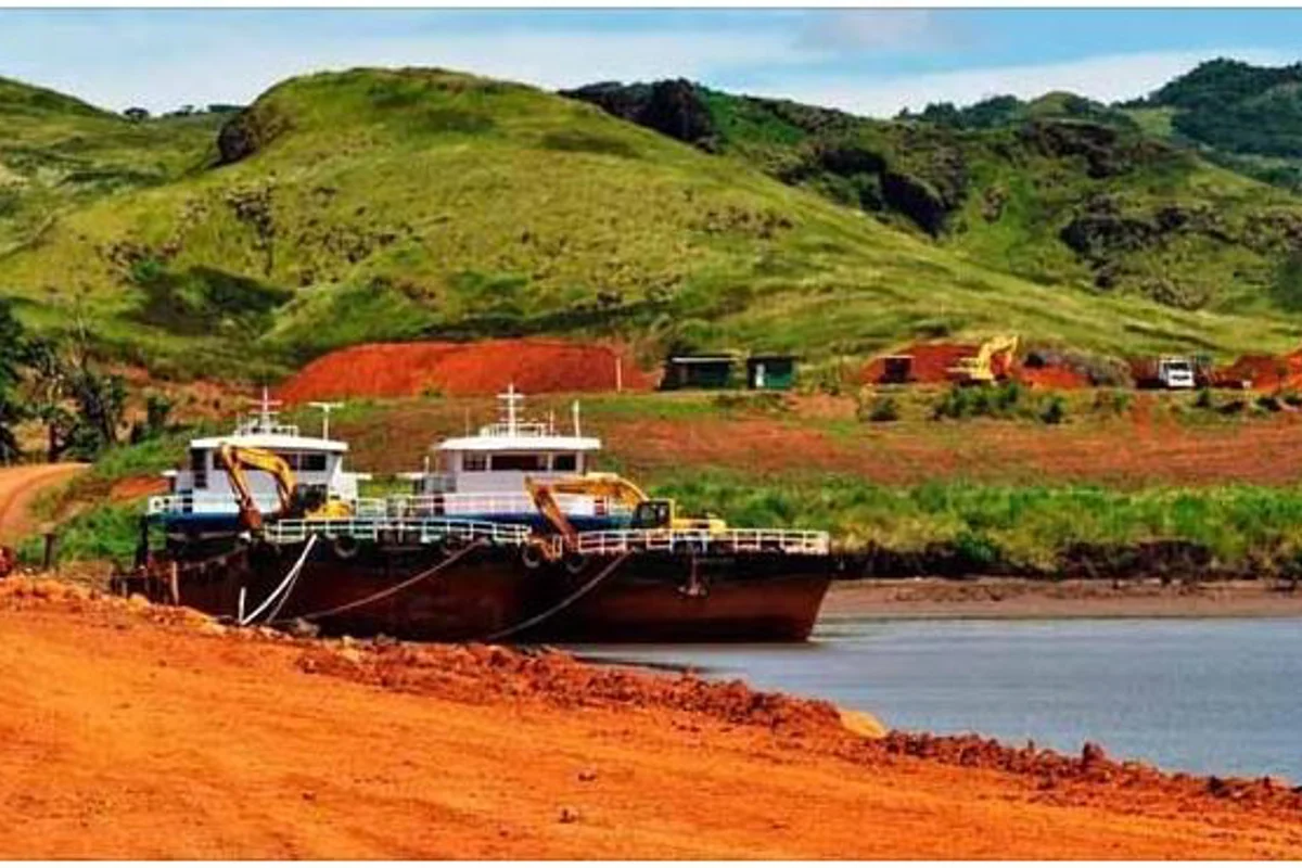 XINFA Aurum continues bauxite mining in Fiji to increase stockpile