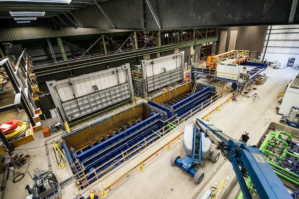 Zhongwang Aluminum awards $4.4 million contract to Ampco-Pittsburgh for supply of rolls