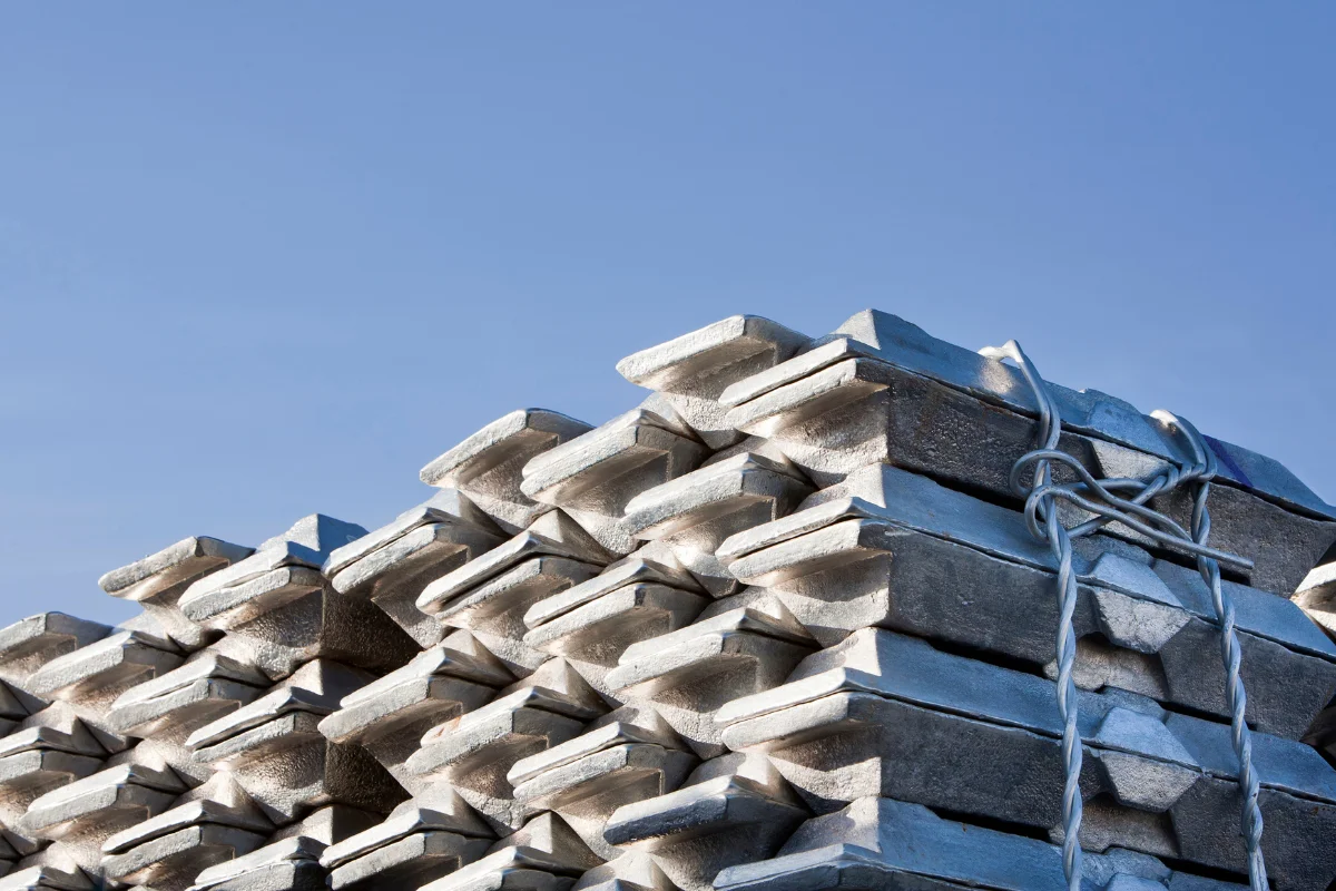 Module deliveries support near-term frame demand; Aluminium prices under pressure amid post-holiday inventory buildup and demand weakening risks