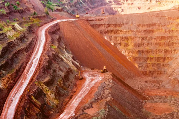 Vietnam’s Lam Dong bauxite-aluminium chain expands as alumina output hits 1Mt, ingot production begins